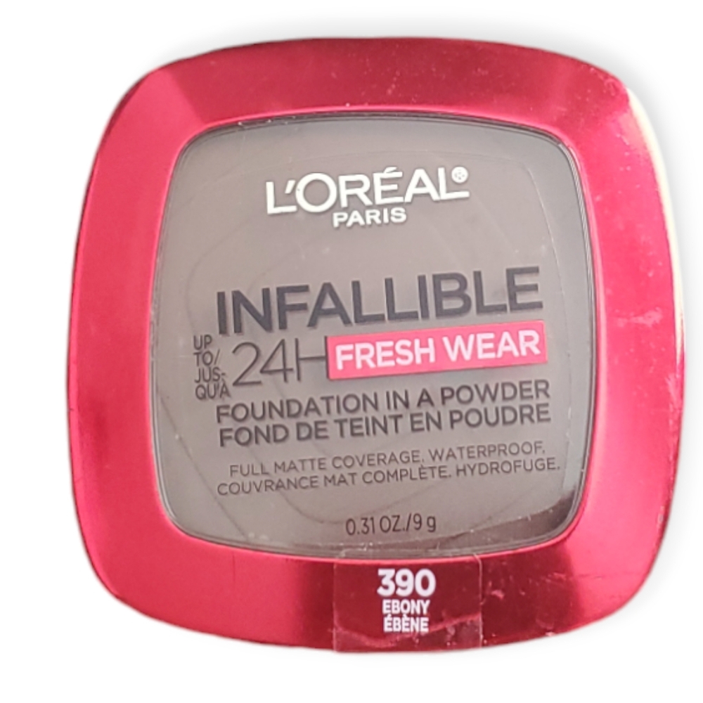 L’Oréal Paris Infallible 24 HR Fresh Wear 390 Ebony